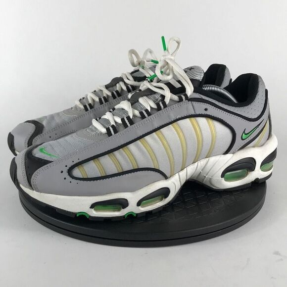 Nike Air Max Tailwind IV Wolf Grey Athletic Shoes CD0456-001 Men’s Size 12 - Picture 1 of 12